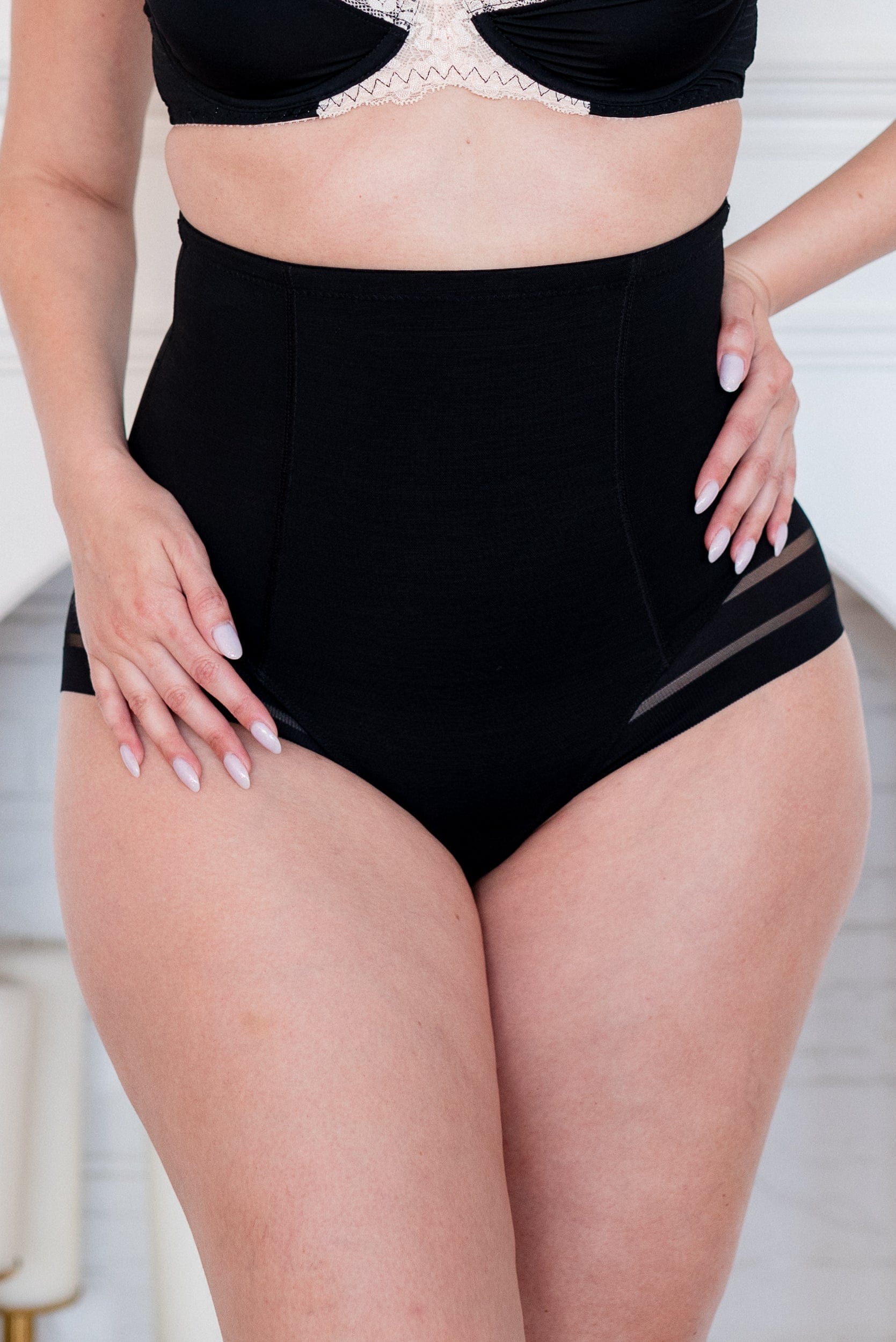 Shapewear La culotte gainante ventre plat Louloucup Zoe louloucup